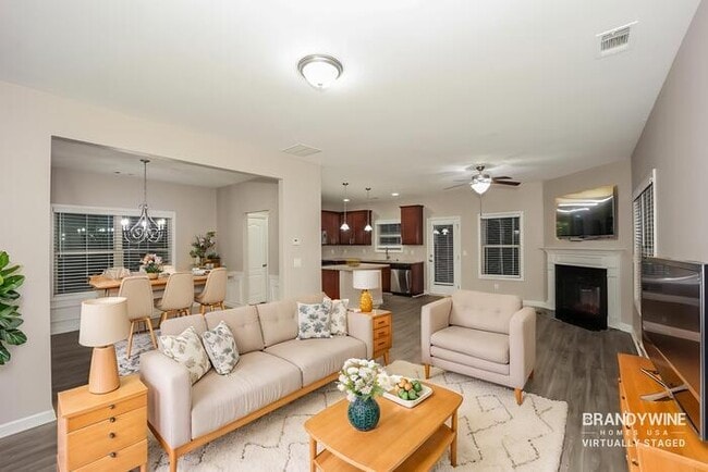 Building Photo - 6550 Splitpine Ct