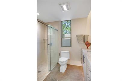 Building Photo - 1508 San Patricio Ave SW