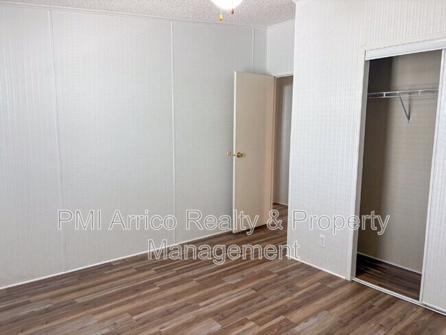 Building Photo - 3510 Petticoat Jct