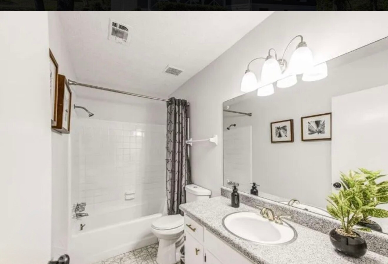 Building Photo - 4786 Devon Way