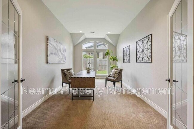 Building Photo - 2423 Rosillos Peak Dr