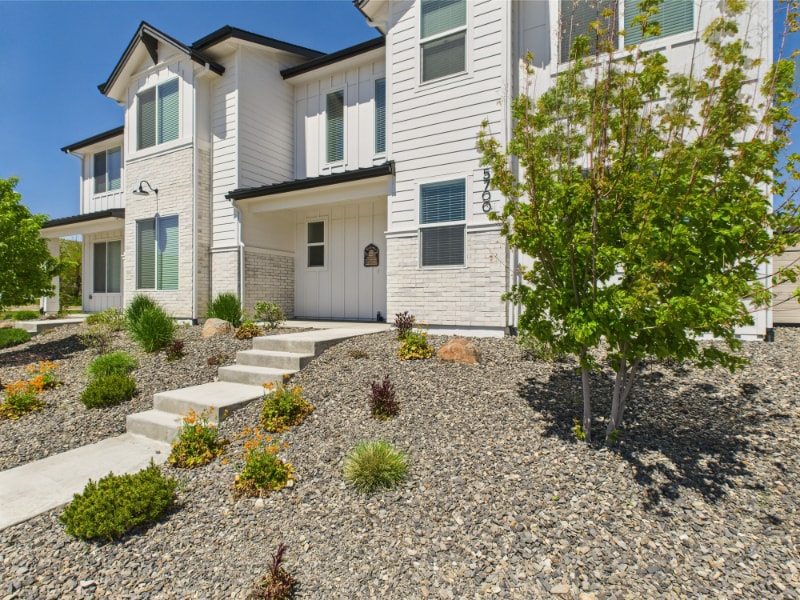 Building Photo - 5700 W Elk Trail St