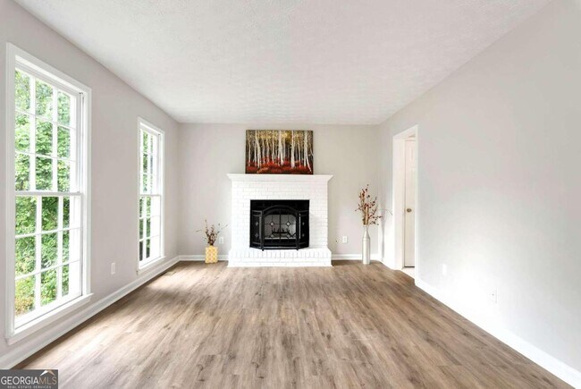 Building Photo - 3860 Maple Wood Trail