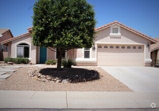 Building Photo - Oakmont Subdivision