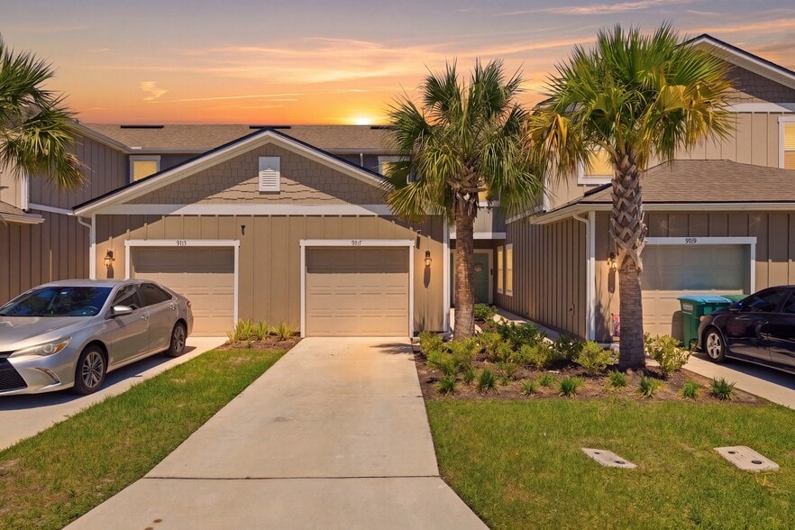 Building Photo - 9317 Kiskadee Ct