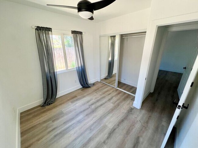 Building Photo - Charming 3BR Home with Private Patio & Spacious Yards in San Diego