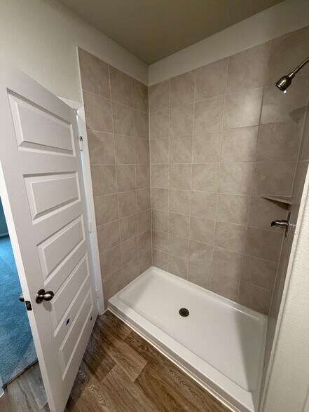 Building Photo - 2615 Derwent Dr