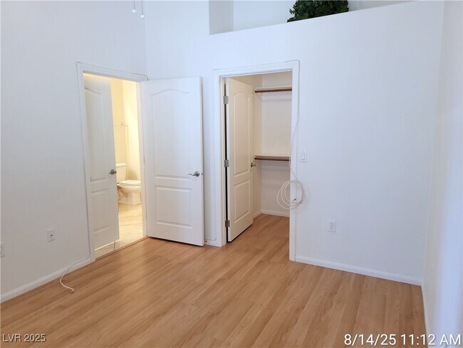 Building Photo - 8985 S Durango Dr