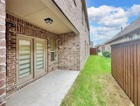 Building Photo - 2021 Meliana Dr