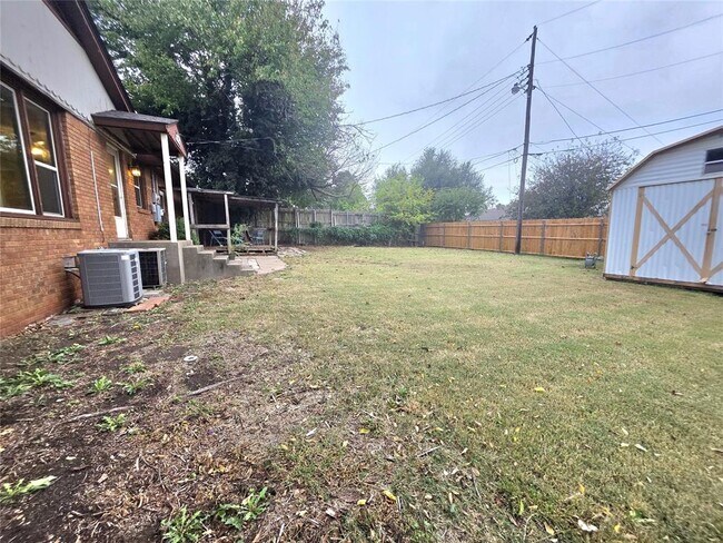 Building Photo - 3701 NW 59th St