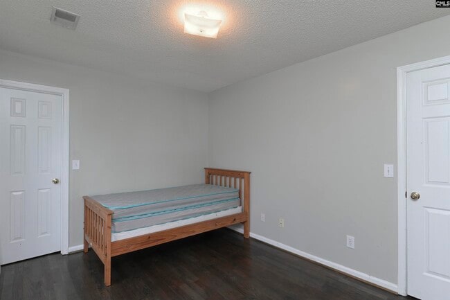 Building Photo - 109 Gibson Forest Dr
