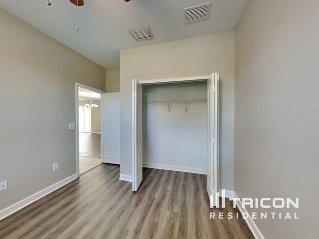 Building Photo - 13432 Graham Yarden Dr