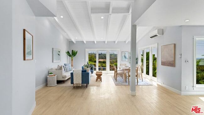 Building Photo - 29740 Baden Pl