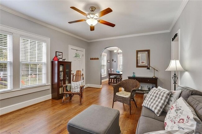 Building Photo - 2690 Tupelo St SE