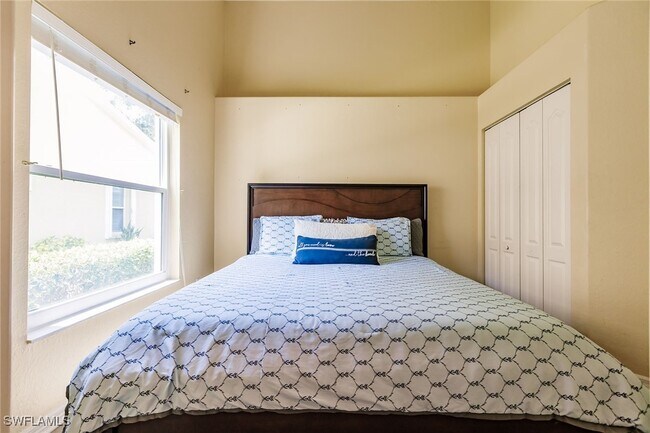 Building Photo - 8440 Ibis Cove Cir