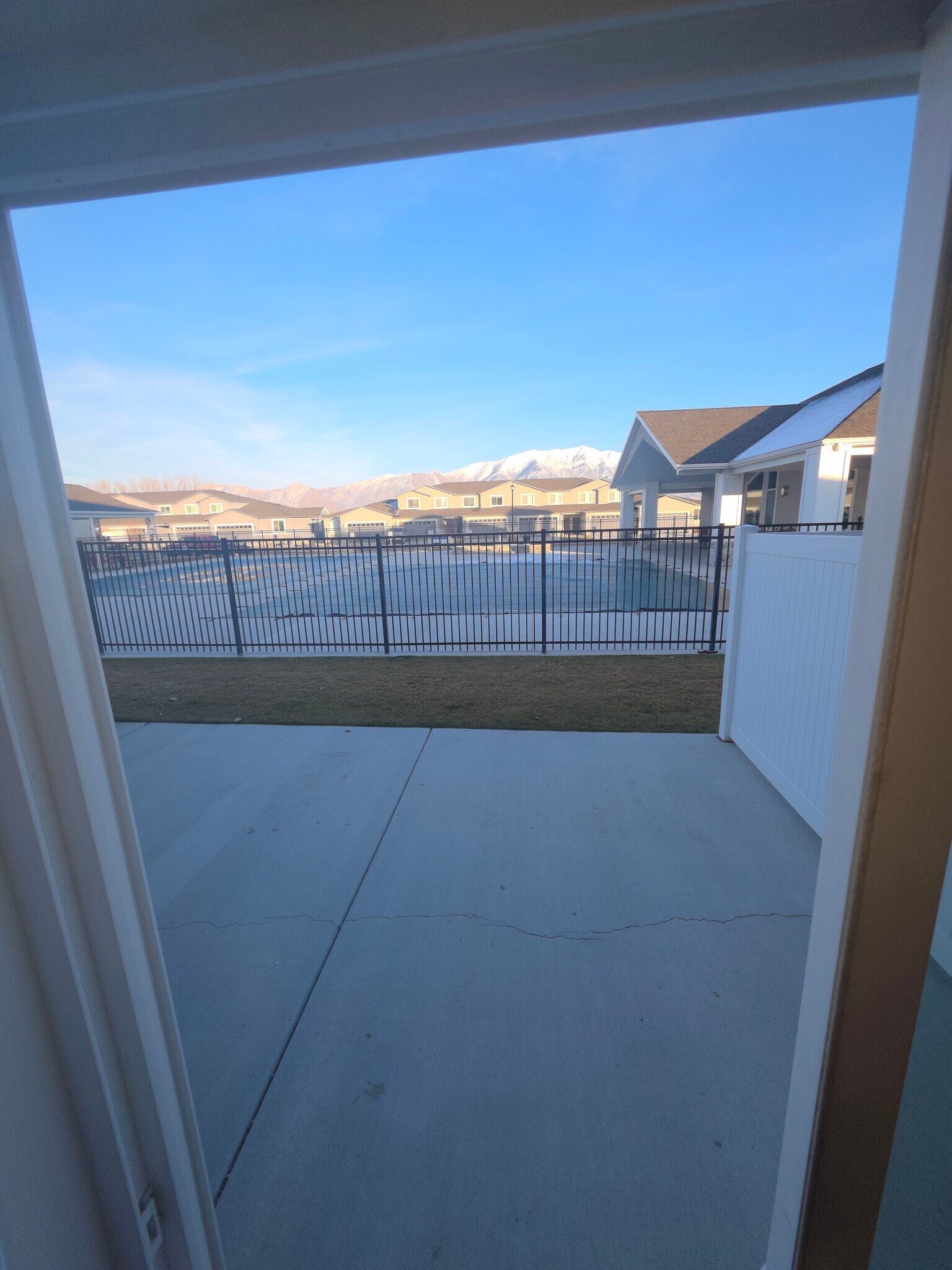 Building Photo - 250 W 1200 S