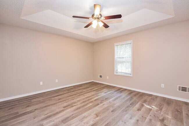 Building Photo - 1080 Crystal Springs Trail