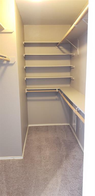 Building Photo - 14609 Springs Edge Dr