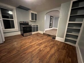 Building Photo - 310 Superior St