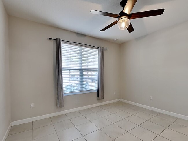 Building Photo - 895 Brutus Terrace