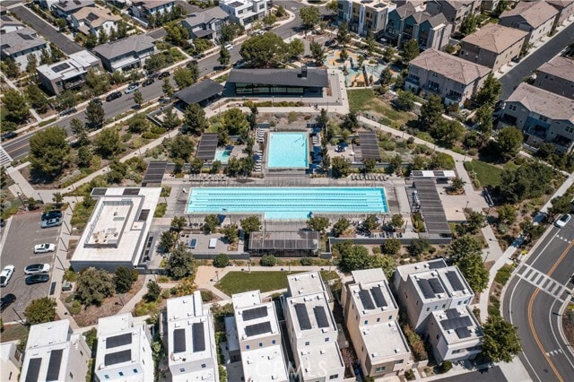 Building Photo - 217 Chorus