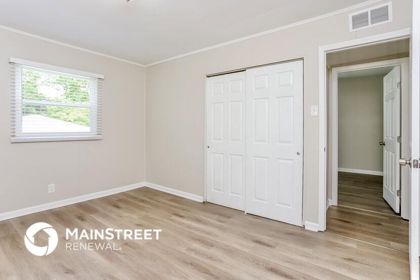 Building Photo - 243 Howard Dr