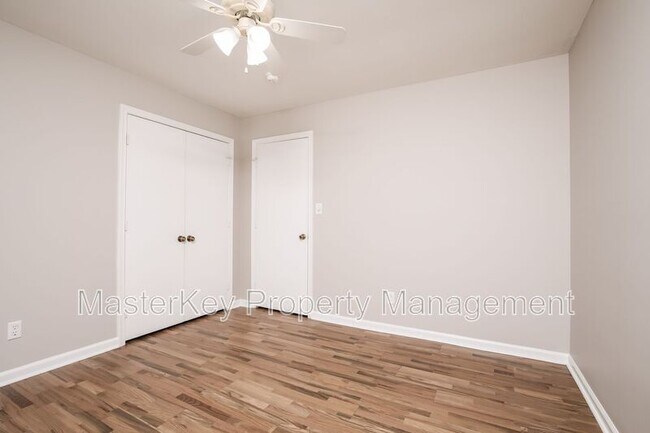 Building Photo - 4017 Grimstead Ln