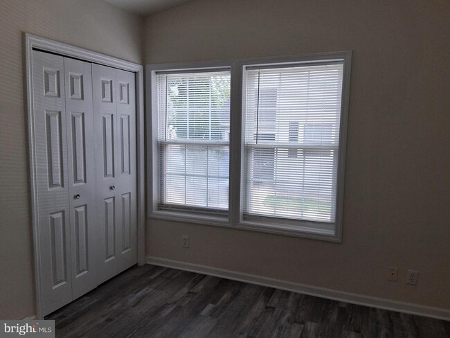 Building Photo - 7300 Willow Glen Way