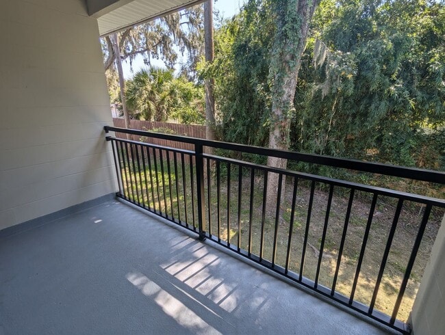 Building Photo - Welcome to San Marco Sq Apartments - NOW OFFERING this 12mo Lease on a 1 bedroom apartment in a v...