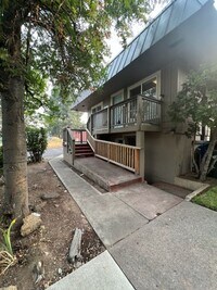 Building Photo - M35