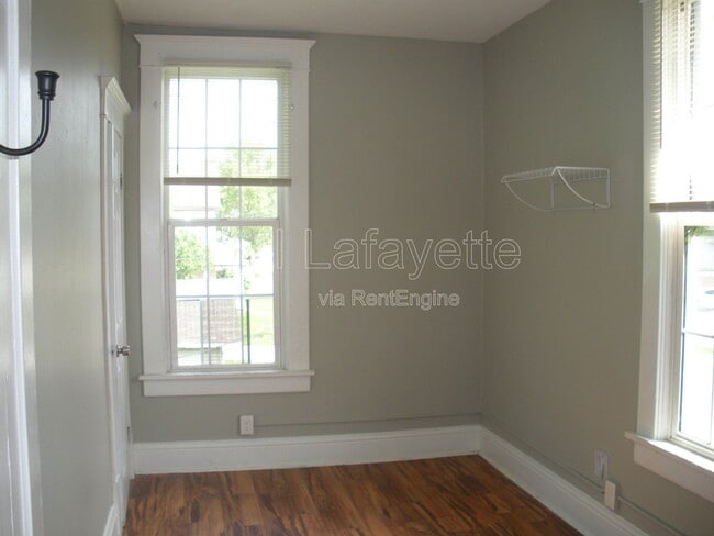 Building Photo - 1502 N 13th St