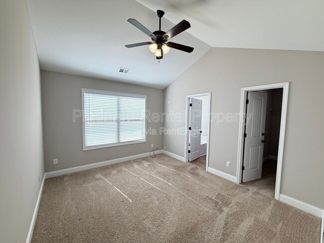 Building Photo - 95 Rand Way