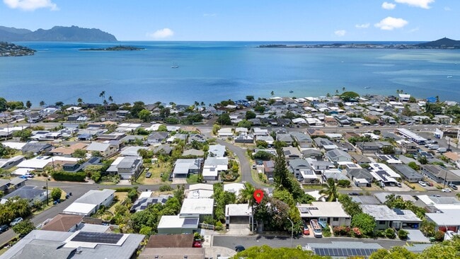 Building Photo - Pet Friendly Kaneohe House with Breathtaki...