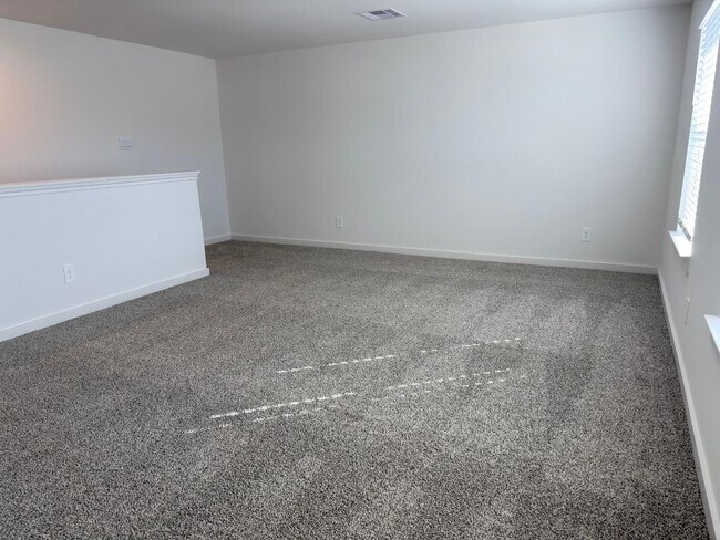 Building Photo - 8038 Marchese Dr