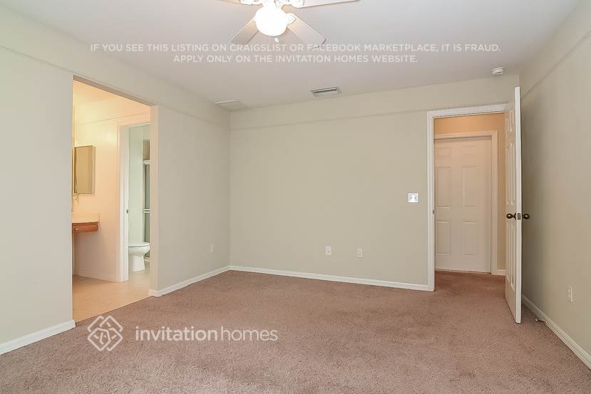 Building Photo - 6915 Glacier Ave