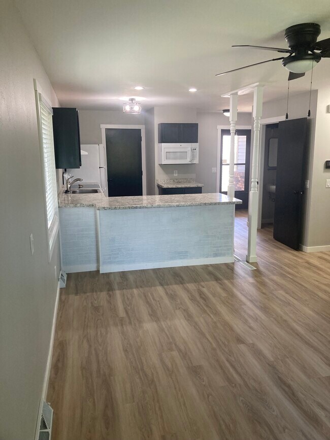 Building Photo - 425 S Lexington Pkwy