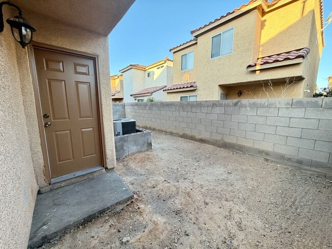 Building Photo - 4 bedroom near Nellis AFB