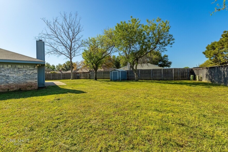Building Photo - 2957 Oak Ridge Ct