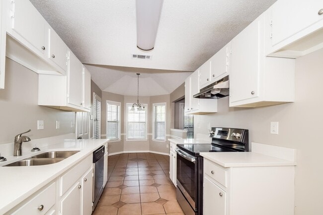 Building Photo - 7964 Tankerston Dr