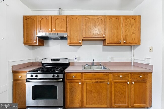 Building Photo - 6915 Harford Rd