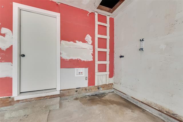 Building Photo - 310 Old Mill Ln