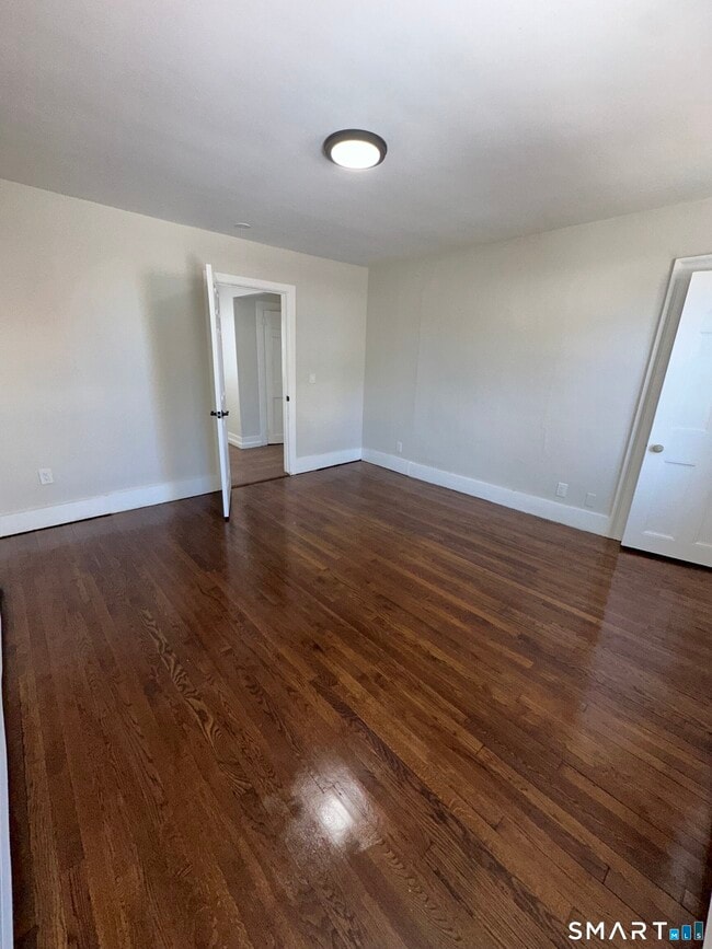 Building Photo - 34 Bulkeley Pl