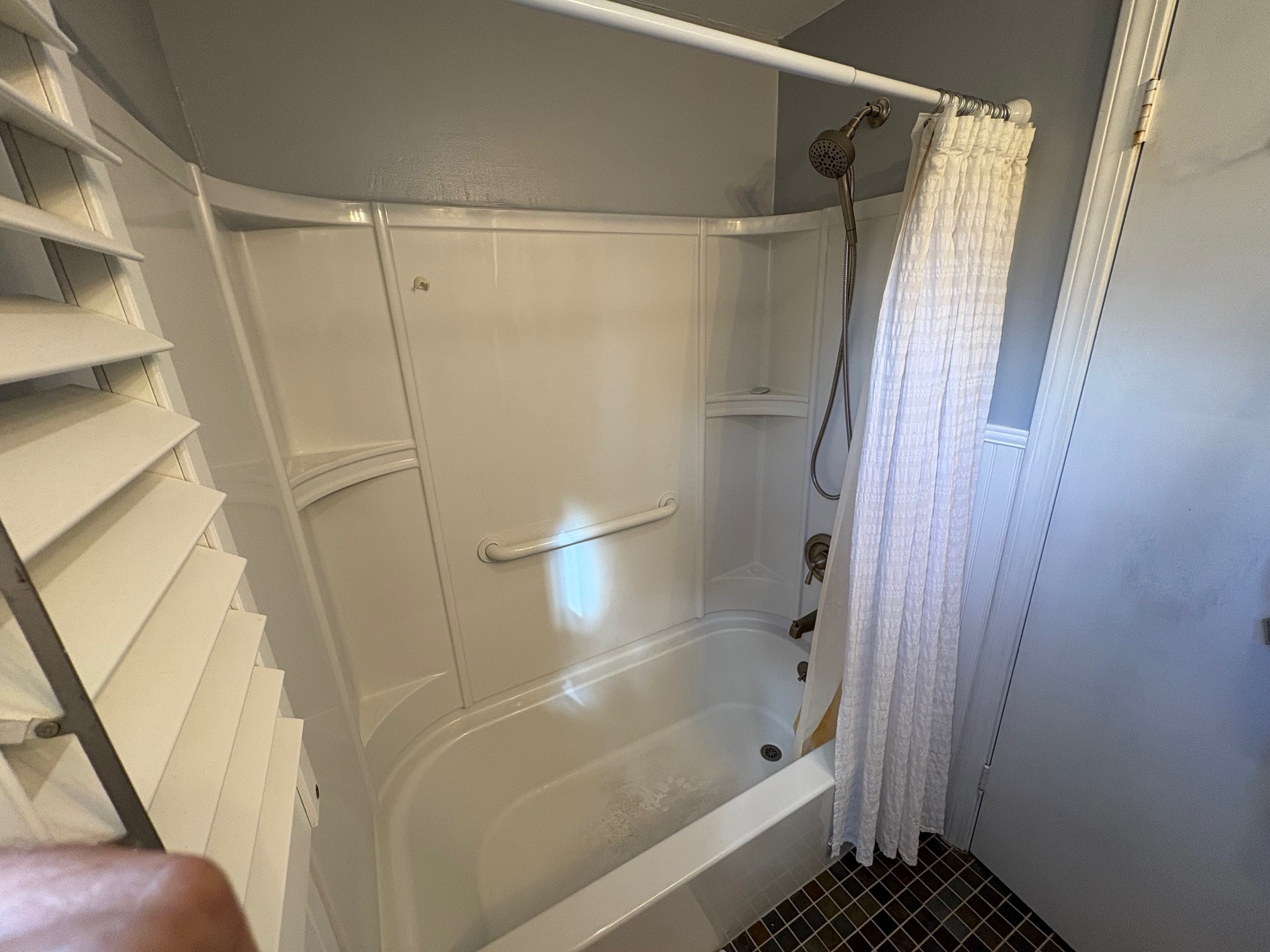 Building Photo - 366 Kensington Rd