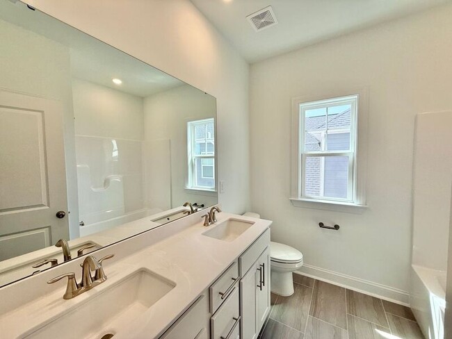 Building Photo - 1342 Hazelnut Ridge Ln