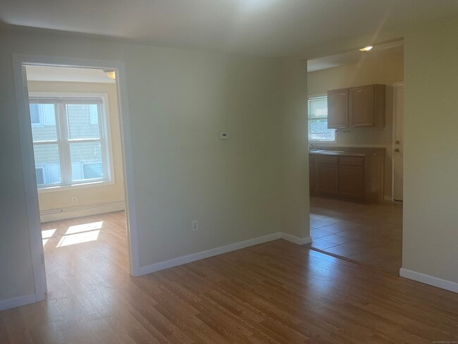 Building Photo - 21 Cooley Ave