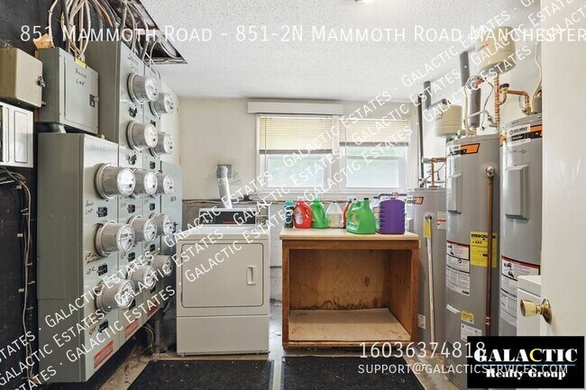 Building Photo - 851 Mammoth Rd