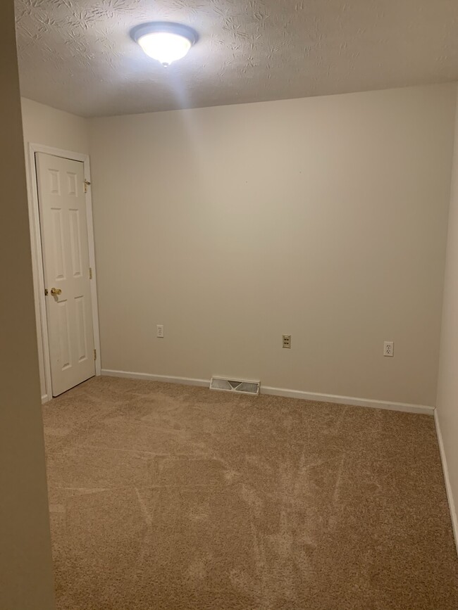 Building Photo - Hopwood Commons