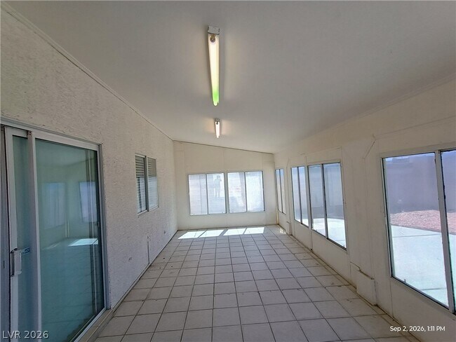 Building Photo - 3409 Edenville Dr