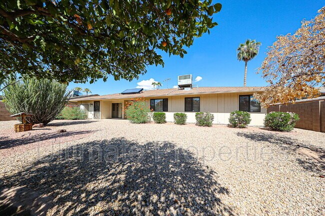 Building Photo - 13107 W Lyric Dr
