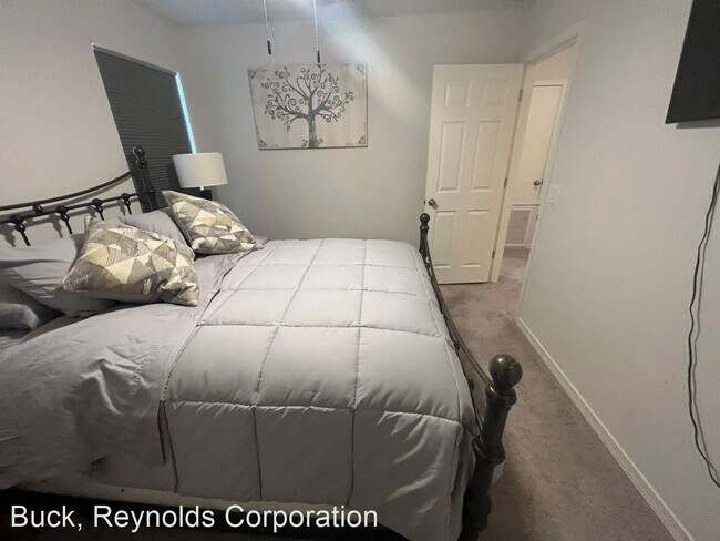 Building Photo - 3 br, 2.5 bath House - 531 Ramar Rd.